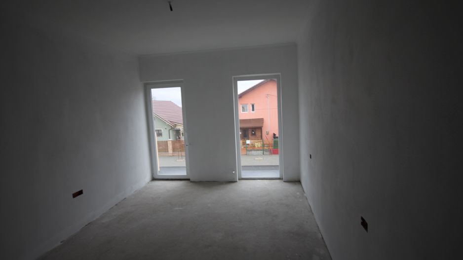 Apartamet 3 camere in Ghiroda - Poză 18