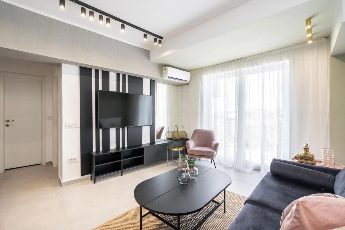 Apartament 3 camere I Piața Romană I Metrou - Poză 1