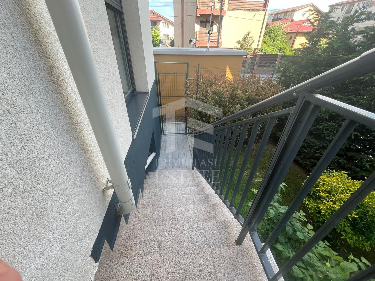 Comision 0,AP 3 Cam parter ,terasa,curte proprie, LUX. - Poză 18