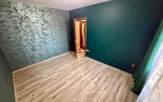 3 camere semidecomandat - Billa - etaj 1 - renovat -teava gaze - Poză 4