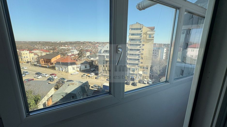 Apartament 1 camera decomandat, Bd. Independentei 350 euro - Poză 9