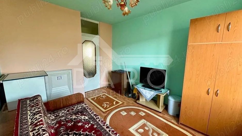 Vand apartament 3 camere, etaj 3 - Poză 3