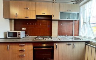 Apartament 2 camere, primitor, la doar 5 minute de Piața  Victoriei - Poză 7