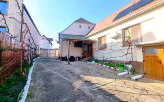 CASĂ DE VÂNZARE SIBIU TURNIȘOR, CURTE MARE, GARAJ, ACCES AUTO - Poză 33