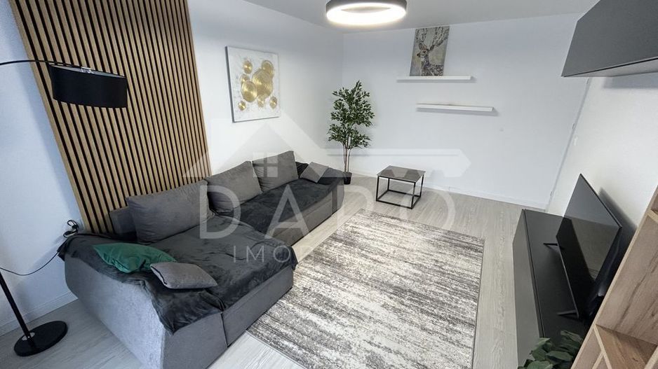 Apartament 2 camere nou, mobilat complet, parcare inclusă - Poză 1
