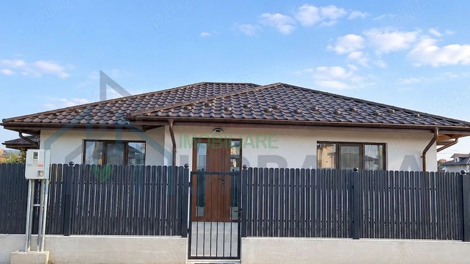 Casă de vânzare în Holboca, strada Colinei – zonă în plină dezvoltare - Poză 2