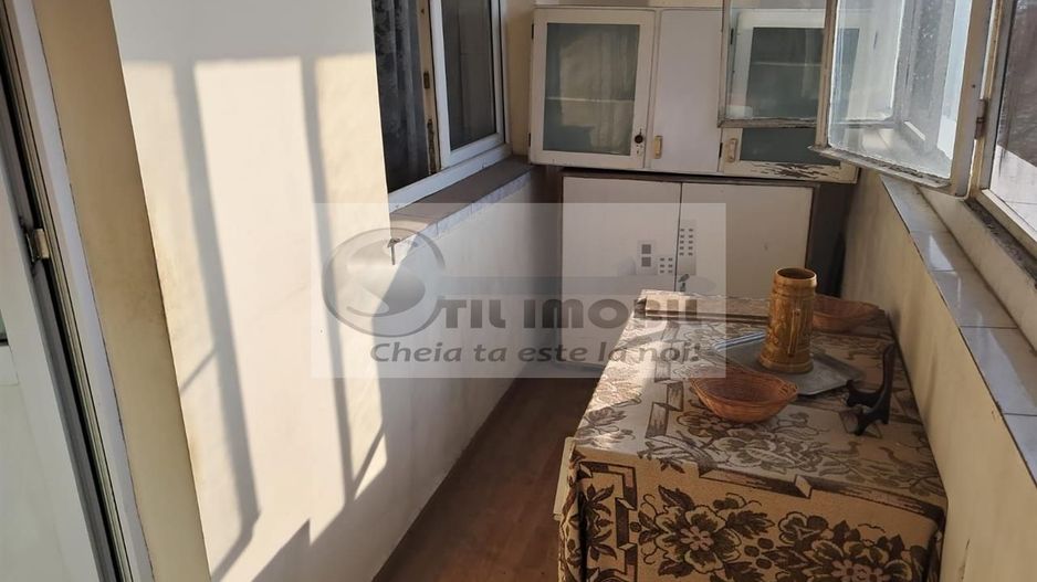 Apartament 2 camere Semidecomandat mobilat utilat zona Tatarasi Nord 85000 euro - Poză 7