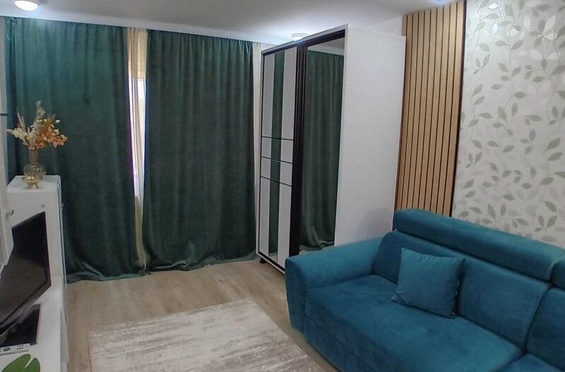 GARSONIERA MODERNA RENOVATA MOBILATA SI UTILATA BLOC 1982 - Poză 1