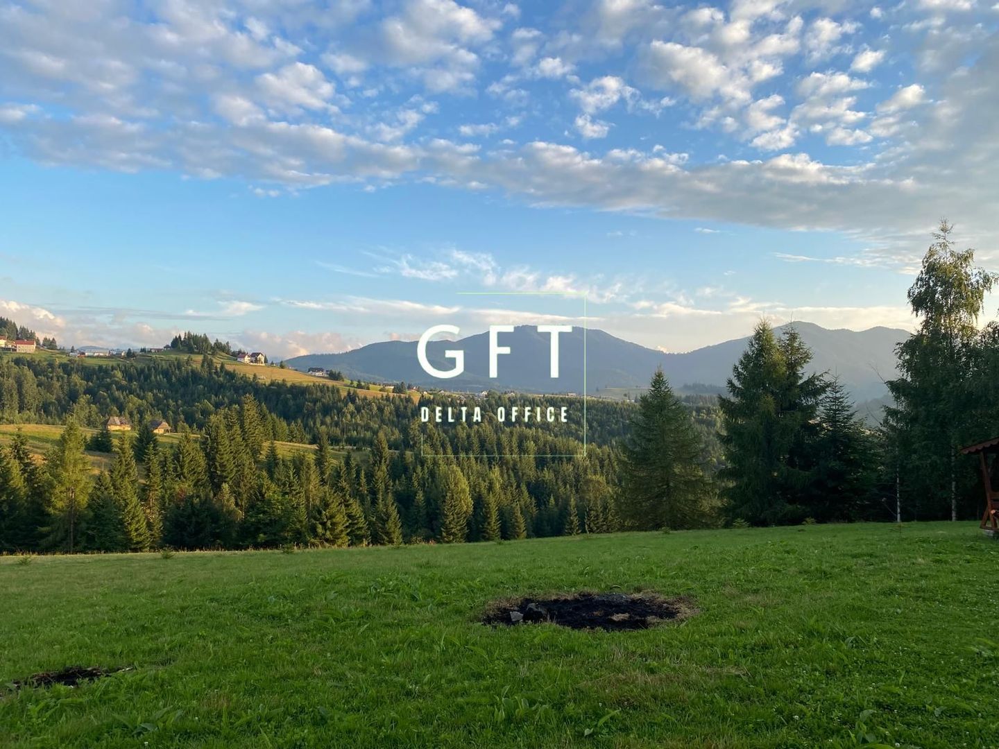 Teren intravilan 4000 mp-ideal cabane, pensiune-Piatra Fantanele - Poză 1