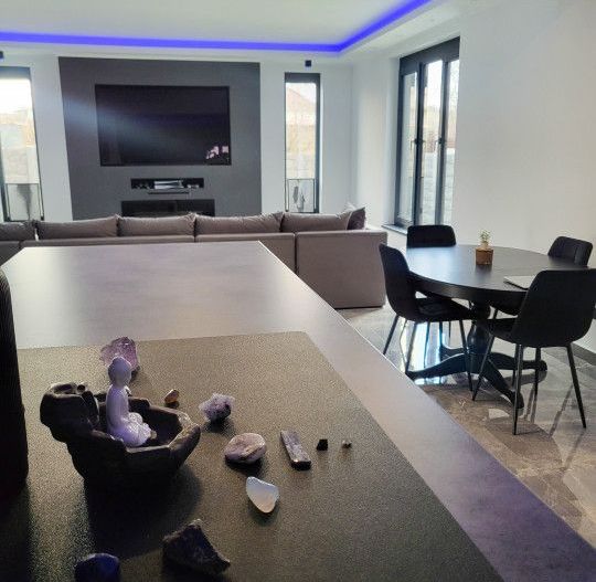 Agigea - Casa  deosebita cu piscina, mobilata si utilata complet. - Poză 7