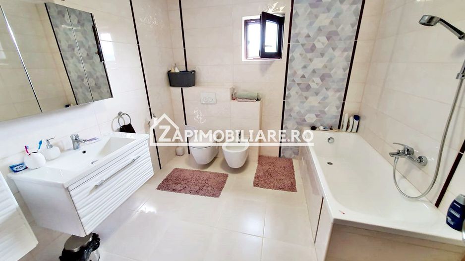 Casa 5 camere, 180 mp, 500 mp teren, garaj - Poză 4