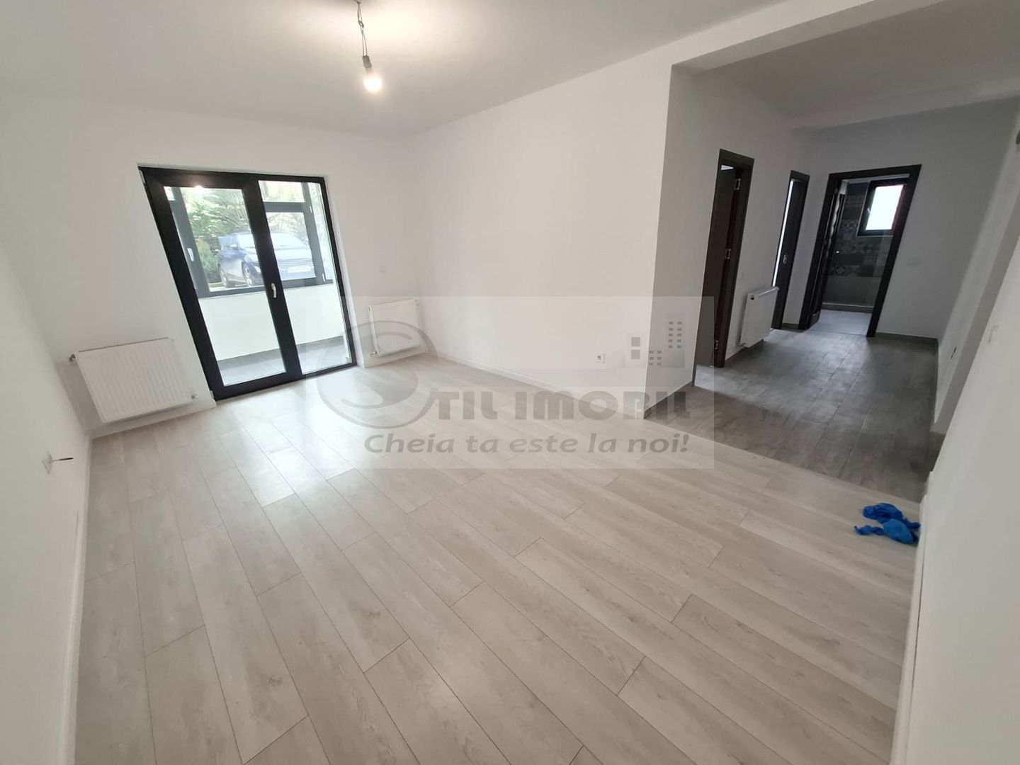 Apartament 2 camere, 55 mp de vanzare in Iasi Valea Lupului, intabulat - Poză 2