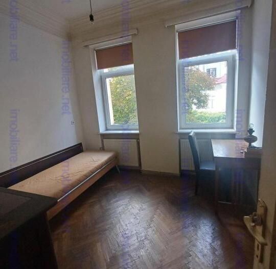 Armeneasca // Cladire cu regim mic // Camere inalte - Poză 4