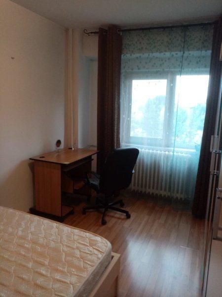 AP. 3 CAMERE TIMPURI NOI, BUCATARIE INCHISA,70 MP. UTILI,MOBILAT,AC - Poză 3