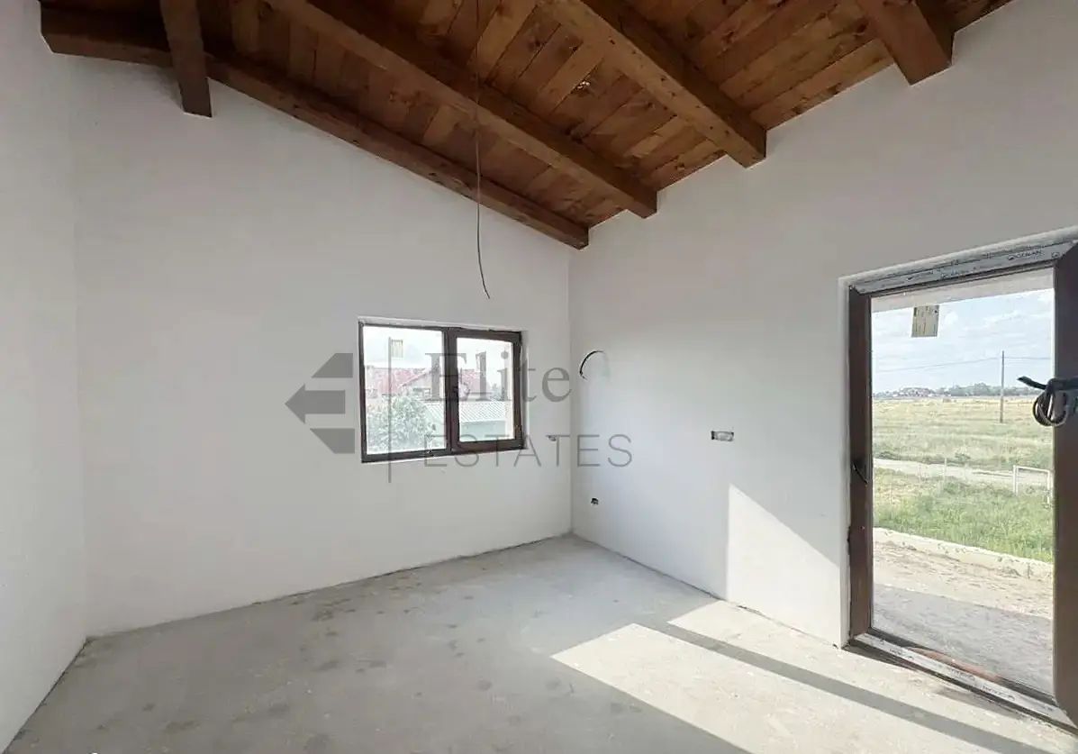 Casa spatioasa 6 camere cu 652 mp teren in Nojorid - Poză 13