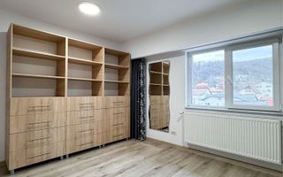 Apartament 4 camere | Nord | centrală | - Poză 2