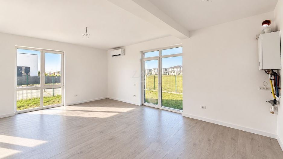 COMISION 0! Gradina proprie 40 mp.  Bloc nou finalizat. Asfalt. - Poză 1