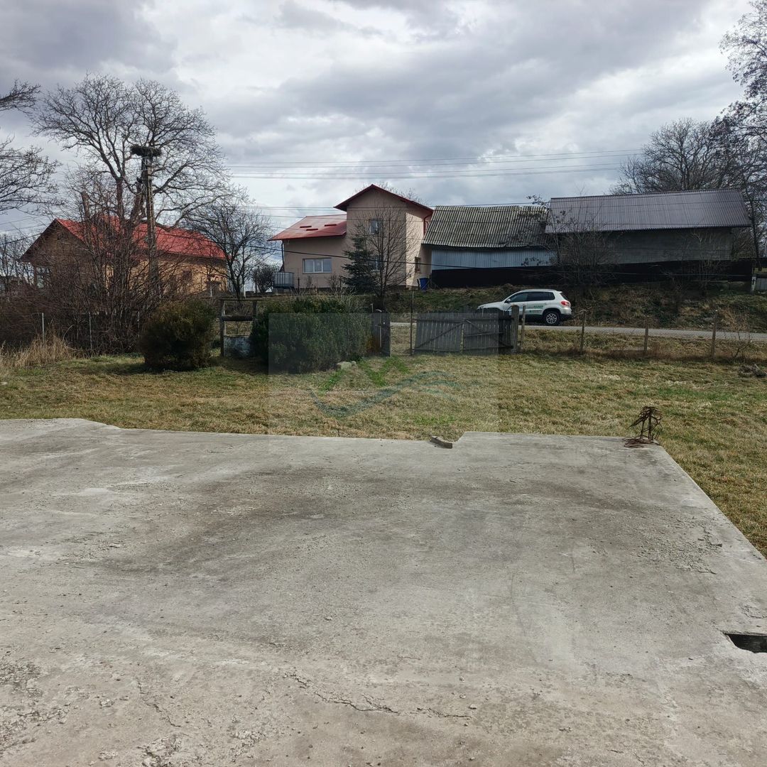 Teren intravilan de vânzare Horodniceni Suceava - Poză 3