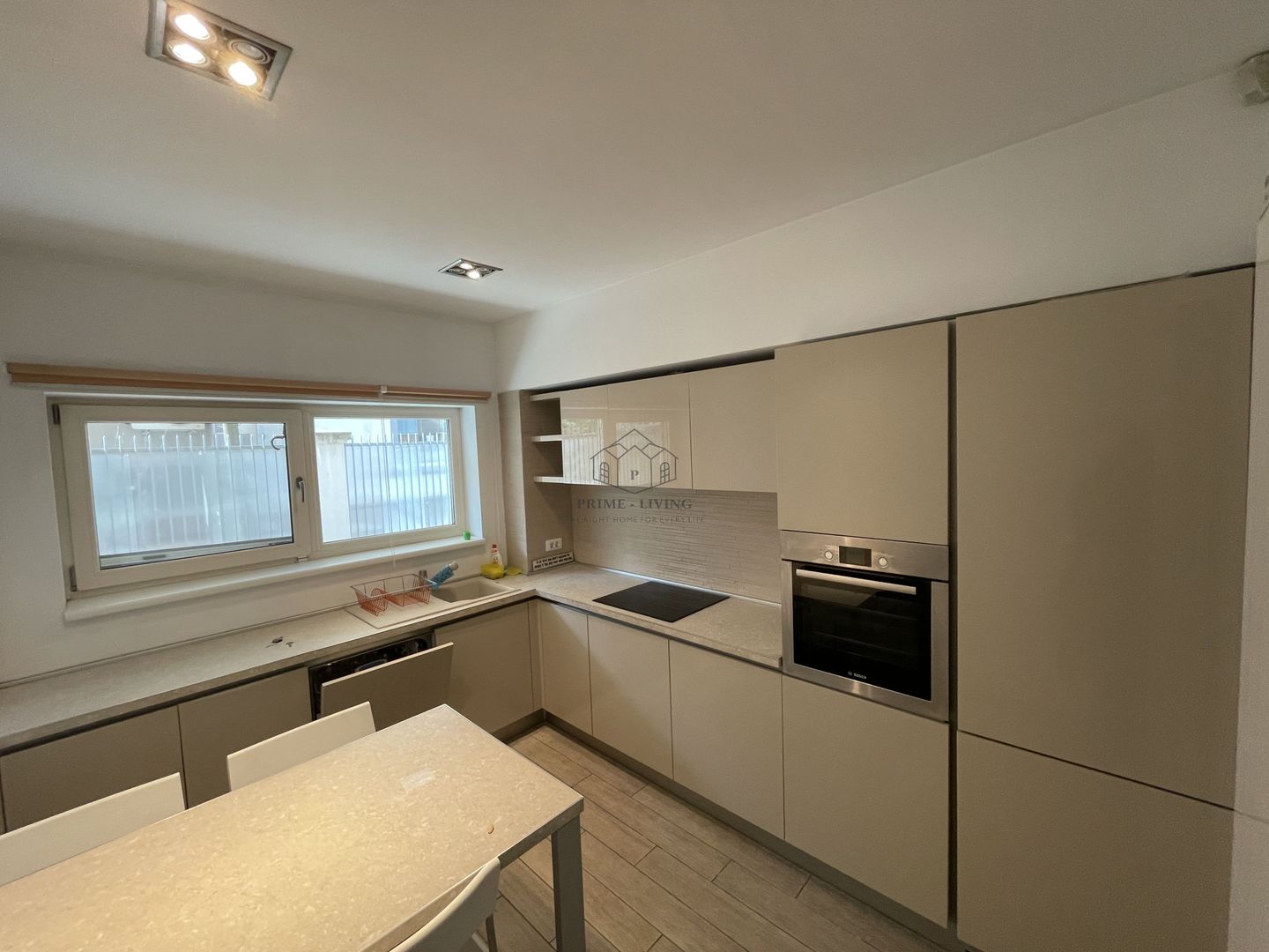 APARTAMENT CU 3CAMERE SI TERASA DE 150 MP LANGA PARC HERASTRAU - Poză 10