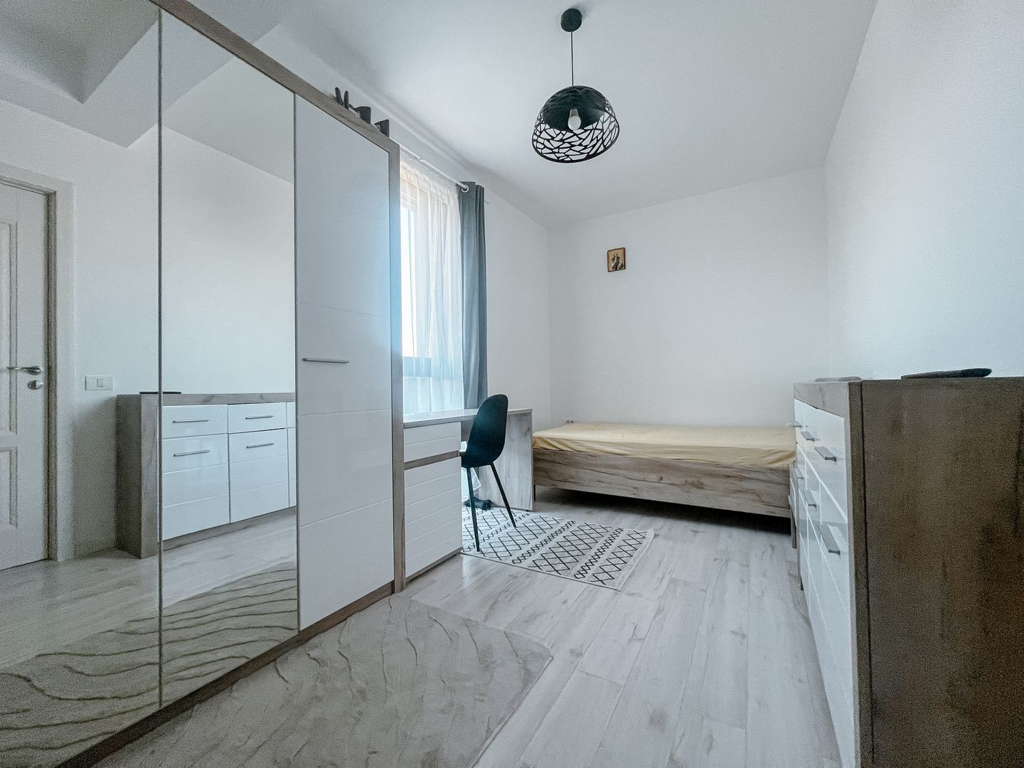 Palazu Mare(COD 05) - Apartament 3 camere| Parcare acoperită | Lac - Poză 13