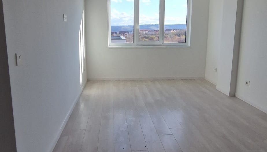 Intabulat 2 cam.Dec.,59mp-108000euro cu TVA+loc parcare-.V. Lupului - Poză 4