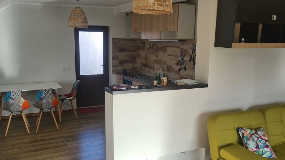 Refugiu la munte - casă cu 3070 mp teren și vedere spre Vârful Rânca - Poză 20