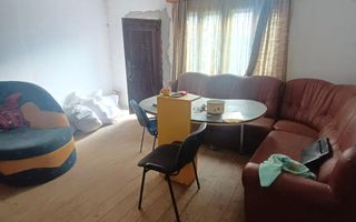 OPORTUNITATE INVESTITIE! Casa cu 2 apartamente- Zona Eroilor - Poză 4