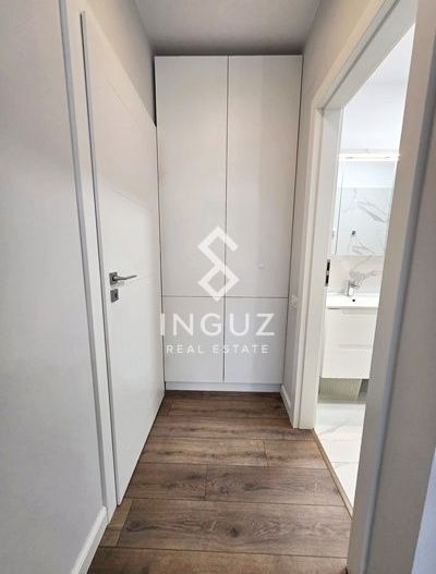 Apartament 3 camere de închiriat – Cortina North | Parcare inclusă | P - Poză 10
