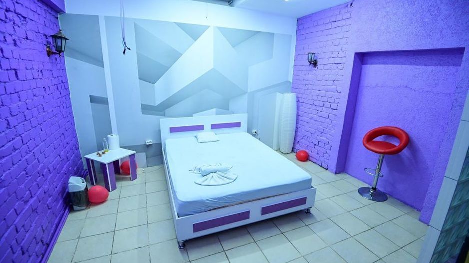 Spatiu comercial si casa de vanzare - Poză 4