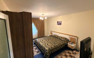 Vila-in-zona-Parcului-Nicolae-Romanescu-curte-mare-doua-constructii - Poză 6