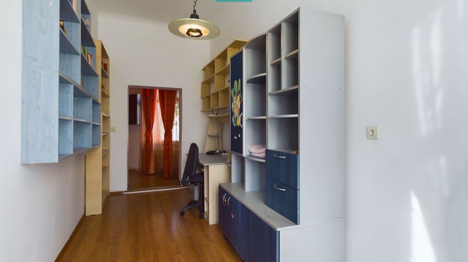 Clădire cu două apartamente zonă centrală - Poză 15