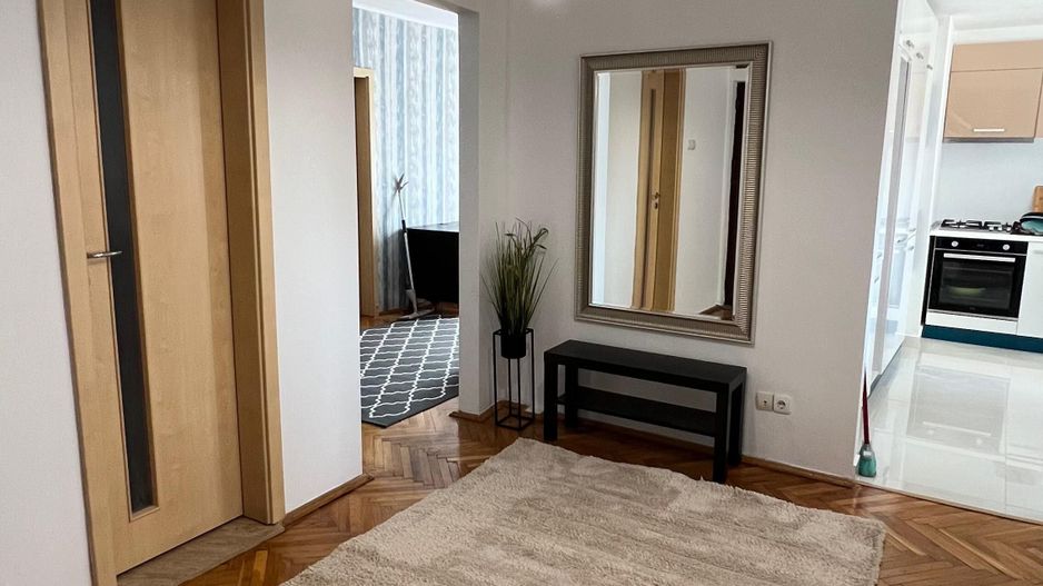 Casa Tineretului | 4 Camere | Etaj Intermediar | Centrala proprie - Poză 13