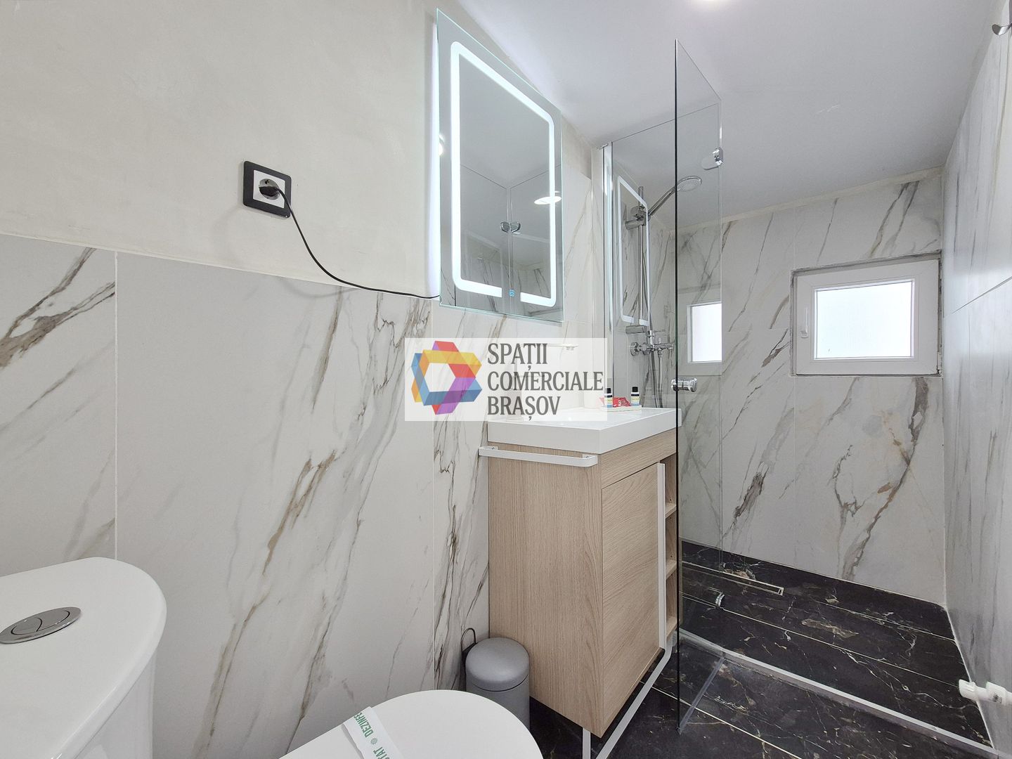 Casa regim hotelier la cheie -225 mp - Poză 15
