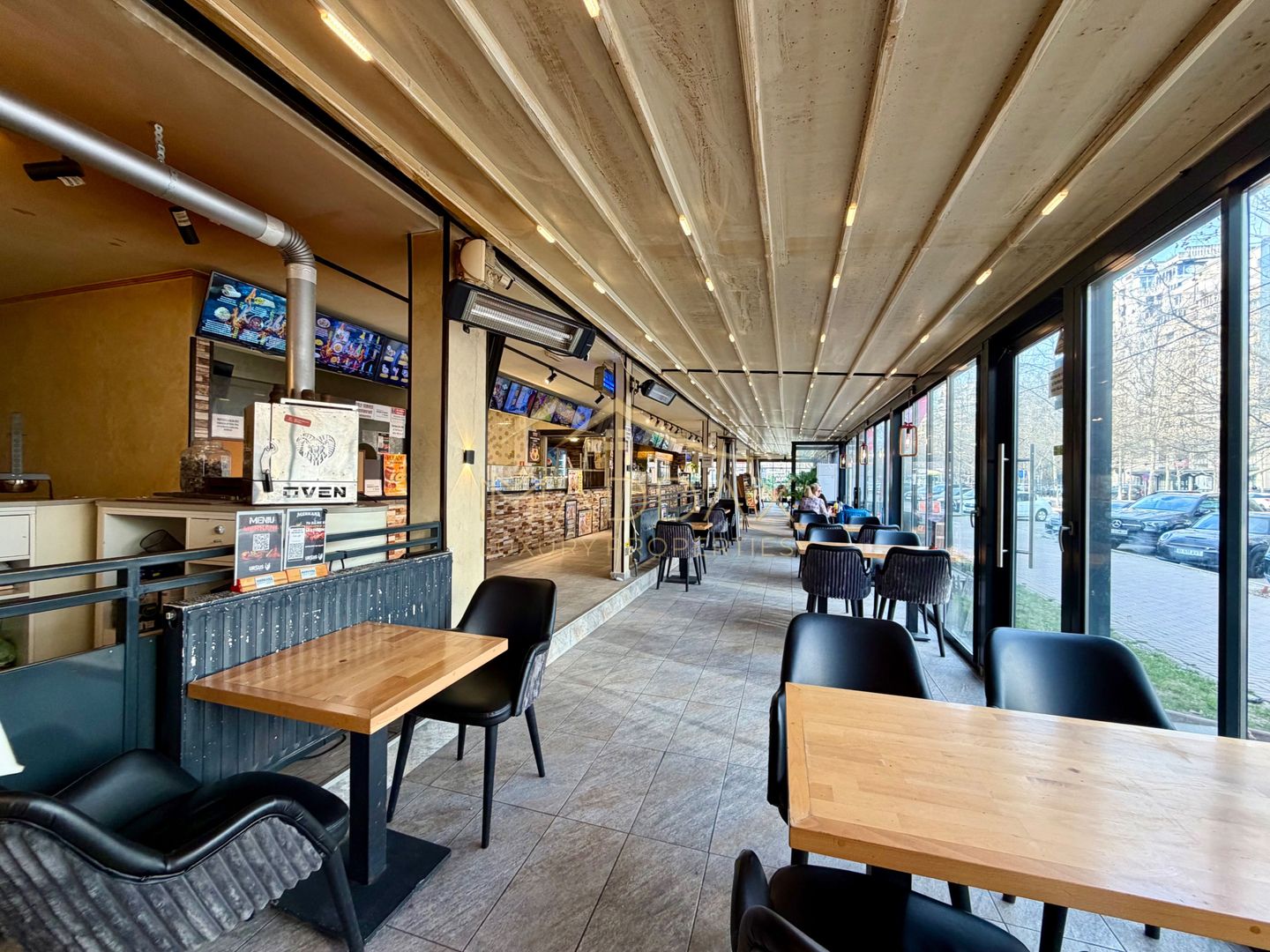 Spatiu Comercial  *731mp* / VAD stradal 31m / 19 locuri de parcare // Unirii - Poză 15