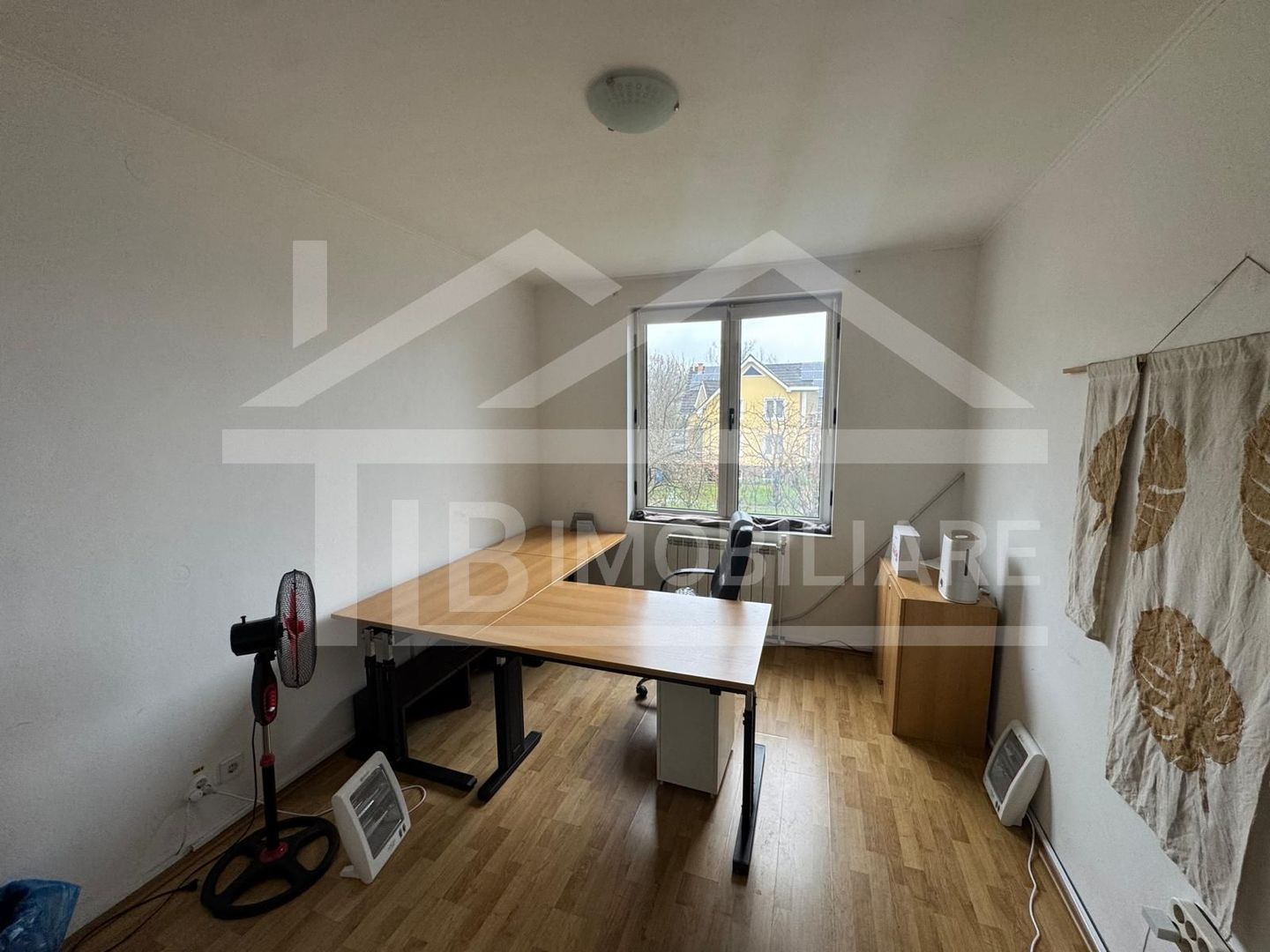 Vila cu 6 camere, 420mp,  teren 720mp, parcari, Zona Shopping City - Poză 13