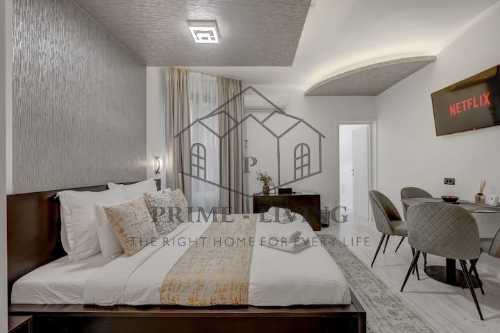 Apartament de lux în vila interbelică nou renovată - Poză 6