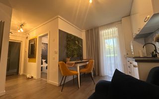 Apartament mobilat-utilat, cu 2 camere, balcon, parcare si boxa - Poză 7