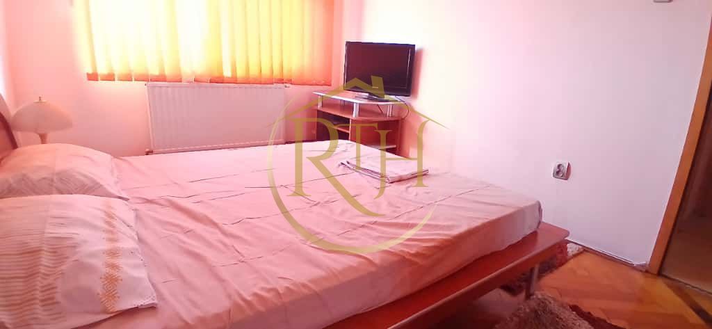 Oferim spre inchiriere un apartament cu 3 camere in Calea Girocului! - Poză 11