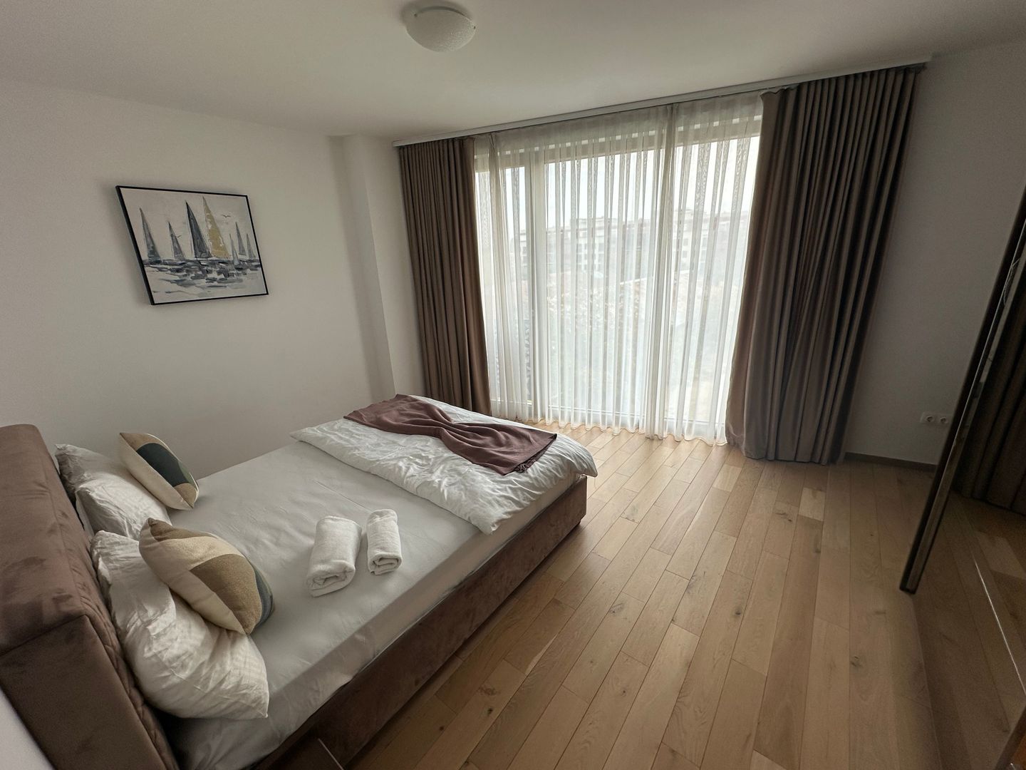 Apartament bloc nou 3 camere - parcare subterana - Poză 20