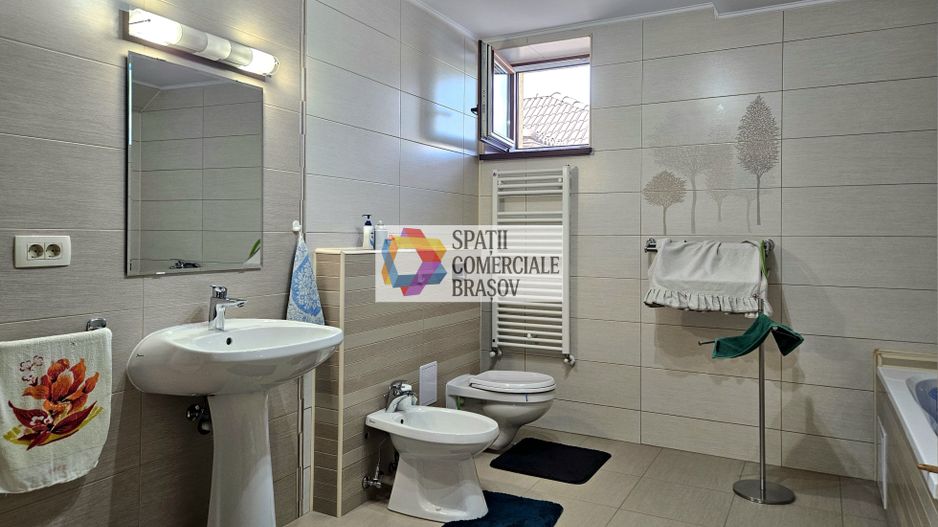 Casă plus Spațiu comercial  741 mp, Teren 906 mp Brasov - zona Blumana - Poză 42