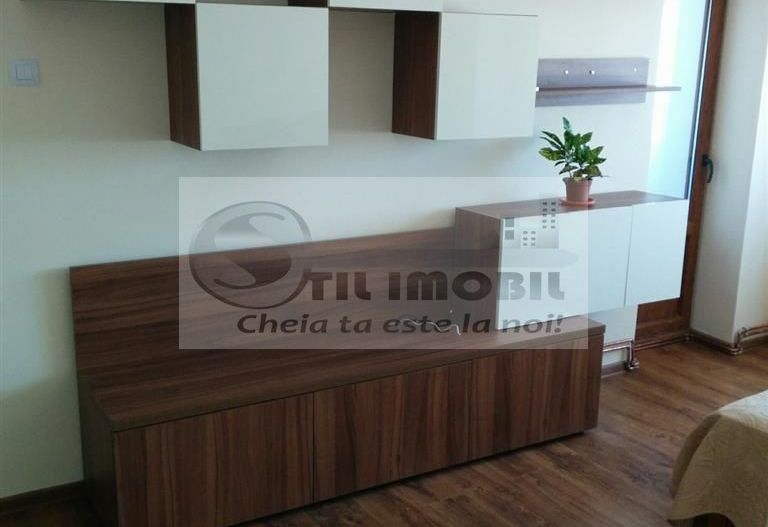 Apartament 1 camera Gara 420 euro - Poză 9