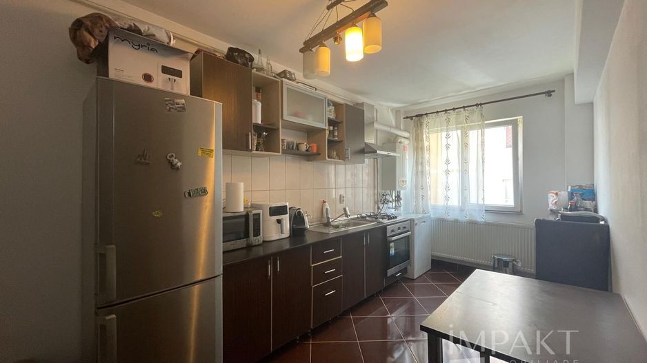Apartament cu 3 camere in zona Buna Ziua - Poză 8