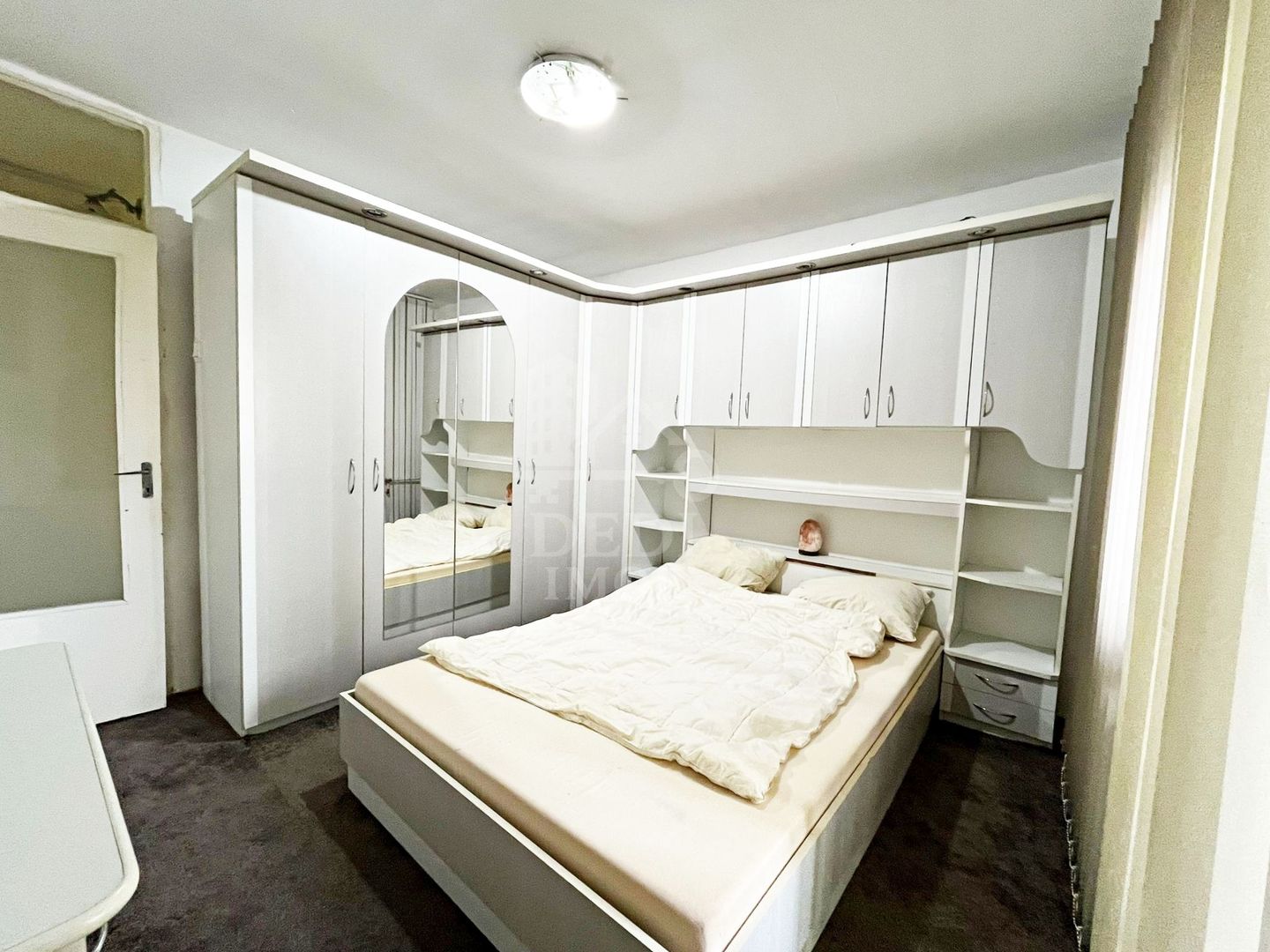 Apartament cu 3 camere de inchiriat zona Rogerius, Oradea - Poză 7