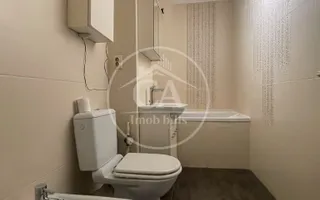 Apartament cu 3 camere de închiriat în zona Rogerius, Oradea - Poză 15