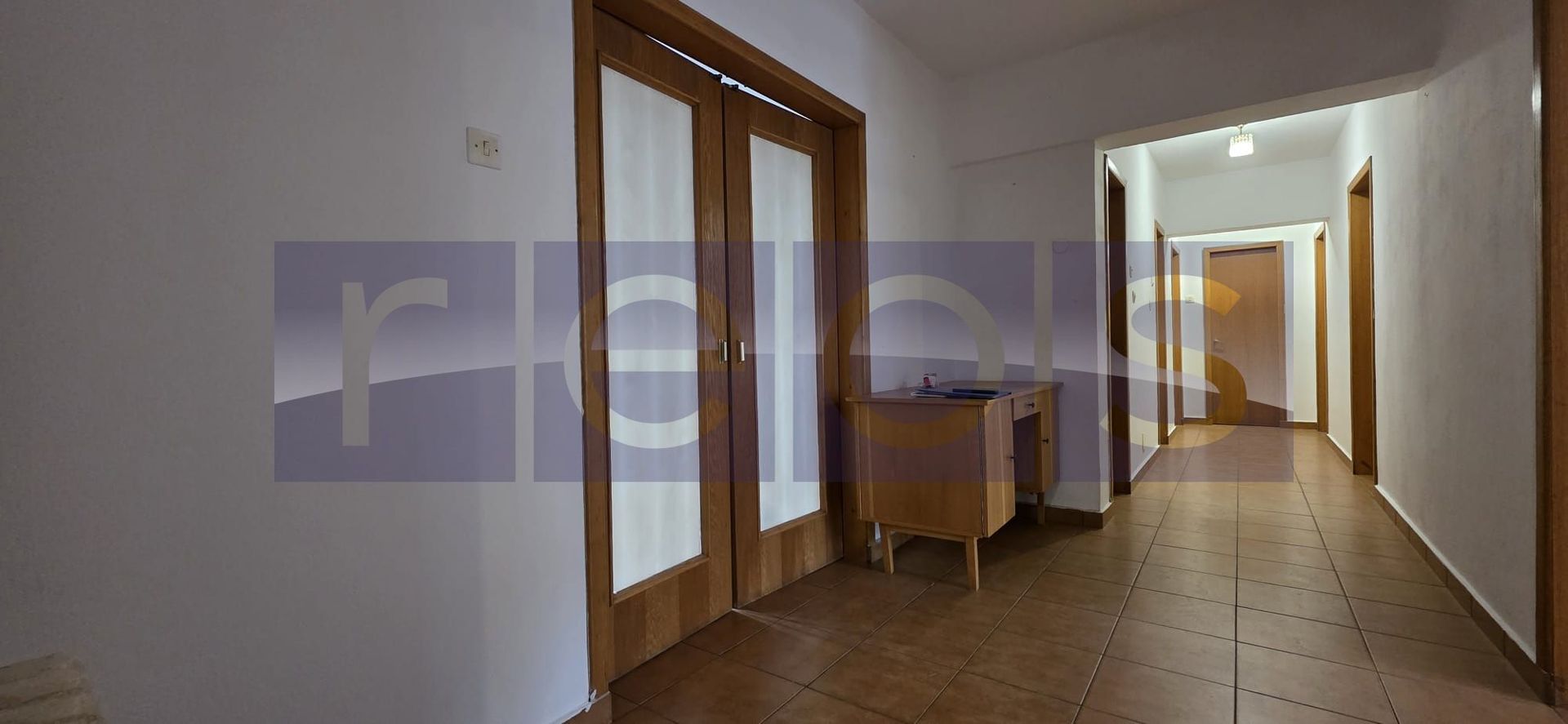 VANZARE 5 CAMERE DECOMANDAT -UNIRII -FANTANI - Poză 4