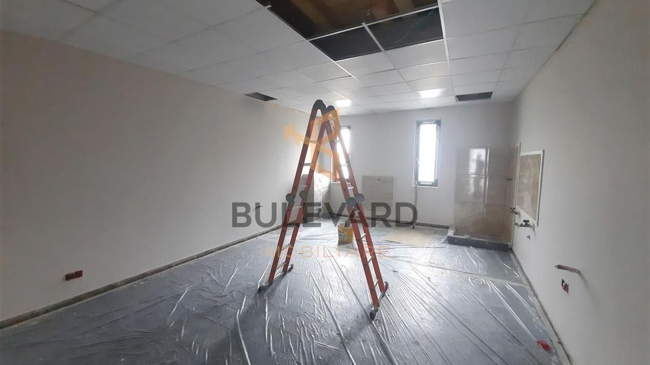 Spatiu industrial  4300 mp utili + teren 4000 mp Cluj-Napoca zona CUG - Poză 5