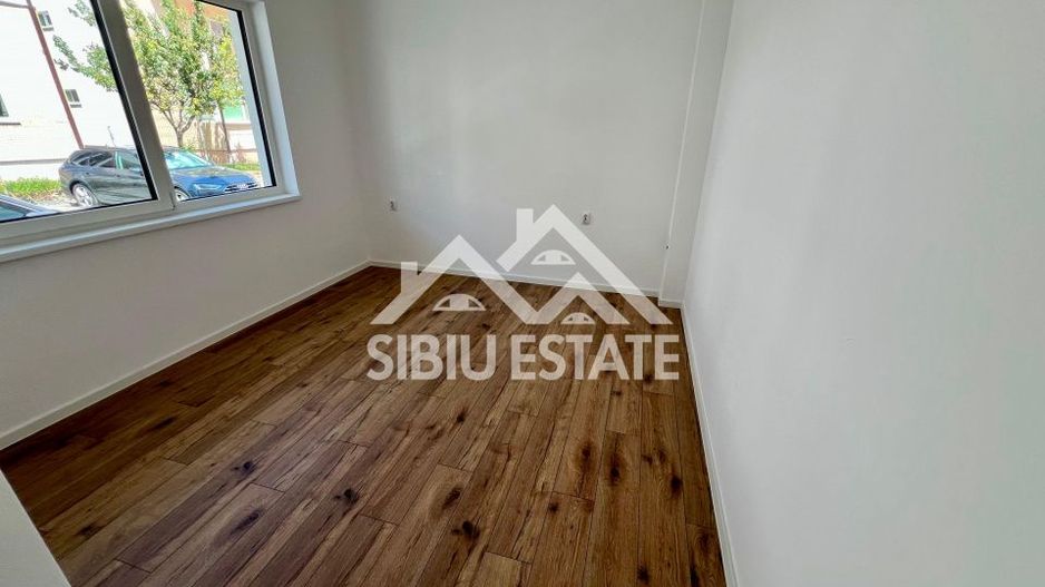 Finisat la cheie Intabulat, 3 camere, 2 bai, 2 parcar,i zona Dracula - Poză 11