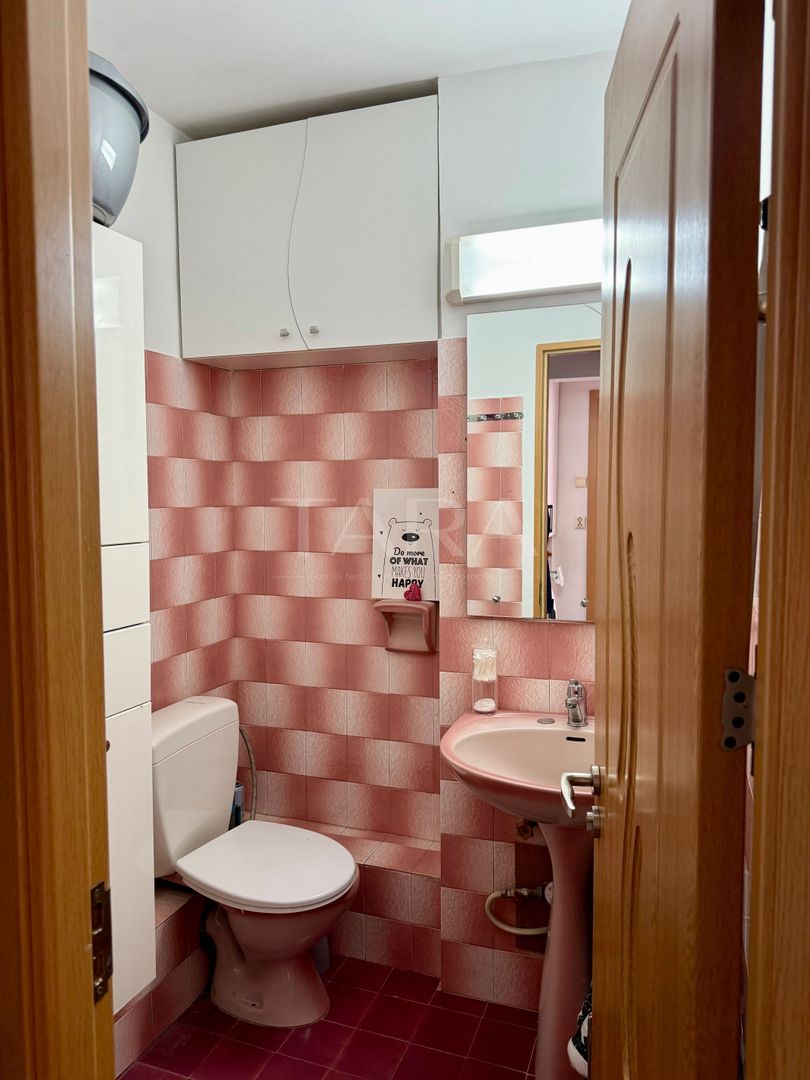 Vanzare apartament  decomandat zona Titulescu - Poză 7