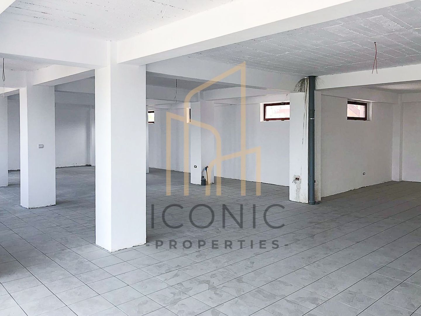 Inchiriez  cladire birouri cu suprafata de  660 mp - Poză 9