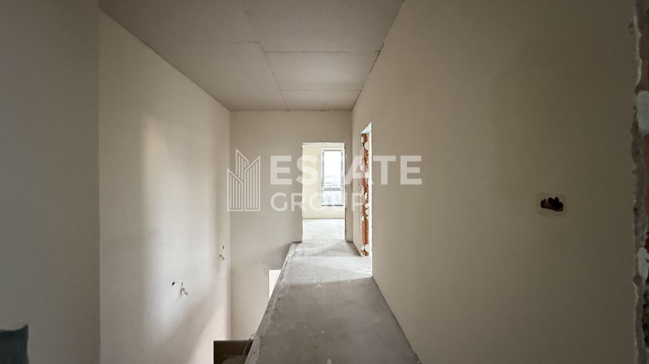 Duplex cu 4 camere despartit prin casa scarii in Mosnita Noua - Poză 6